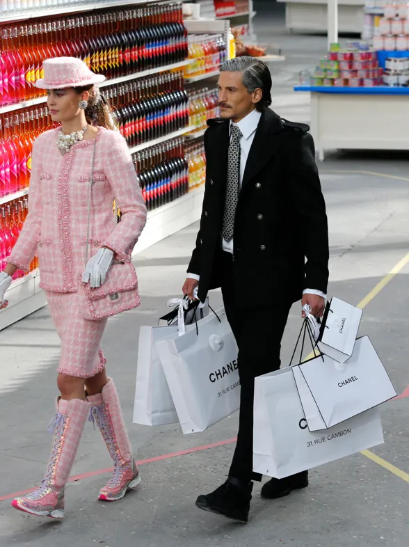 De cómo unas sneakers se convirtieron en icono, por Chanel
