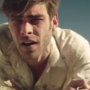 Penélope Cruz regresa como directora con Kortajarena como protagonista