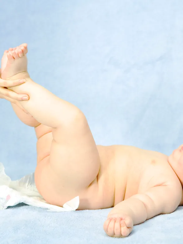 Jonge ouders: 13 weerzinwekkende dingen die je nooit had gedacht te doen