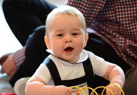 Prince George : Deux adorables photos inédites pour son premier anniversaire