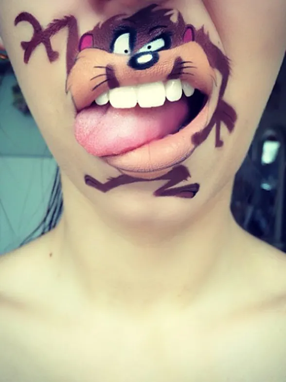 Un maquillaje de labios muy animado