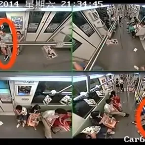 El desmayo de un pasajero provoca una situación de pánico colectivo en el metro de Shanghai