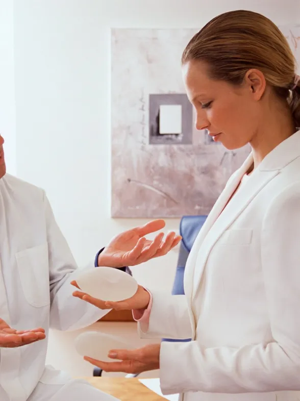 Breast Augmentation: What Happens In Surgery Step By Step