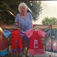 Una mujer de 99 años cose cada día un vestido para las niñas más desfavorecidas